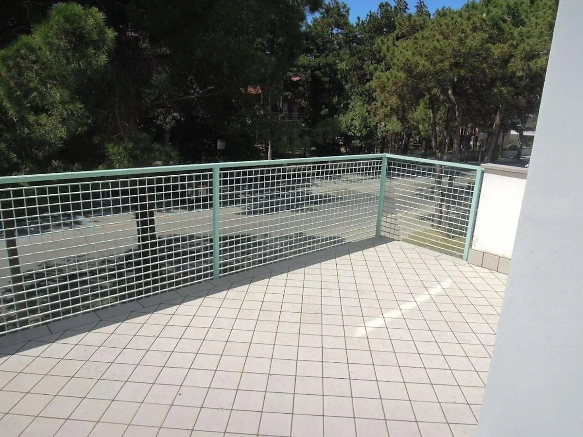 Wonderful Apartment 300 Meters From The Beach Bibione Italy