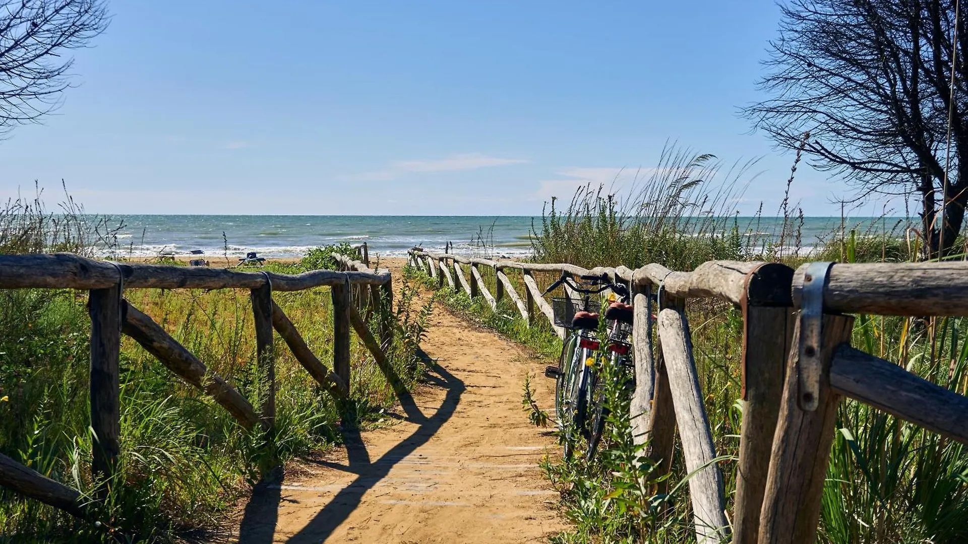 Wonderful Apartment 300 Meters From The Beach Bibione Italy